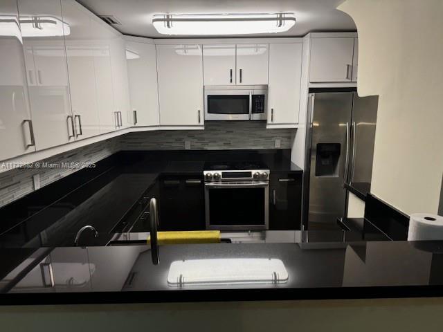 3671 Cocoplum Cir in Coconut Creek, FL - Foto de edificio