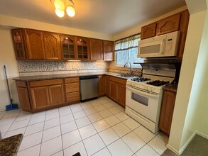 2907 Jameson Dr in Pittsburgh, PA - Building Photo - Building Photo