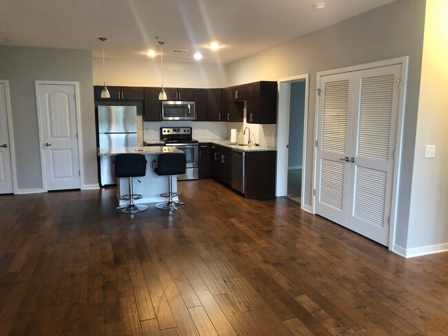 1124 Litton Ave, Unit 102 in Nashville, TN - Building Photo - Building Photo