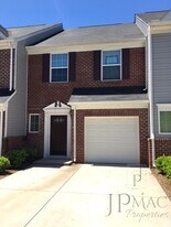 128 Awendaw Way in Greenville, SC - Building Photo