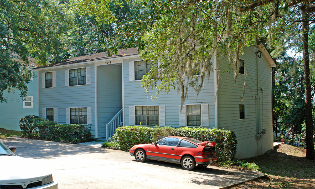 2049 Rickards Rd in Tallahassee, FL - Building Photo