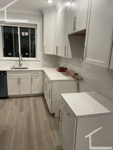 100 Brooks St, Unit 1 in Boston, MA - Foto de edificio - Building Photo