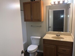 3453 Ridge Country St in San Antonio, TX - Foto de edificio - Building Photo