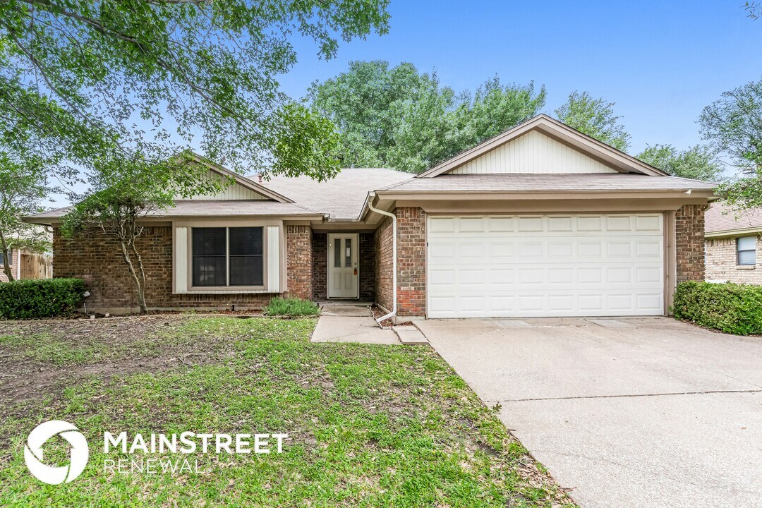 744 Santa Fe Trail in Keller, TX - Building Photo