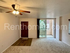 3927-80 Nobel Dr in San Diego, CA - Building Photo - Building Photo