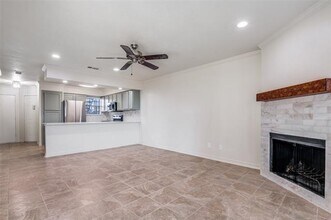 140 Henry Chandler Dr in Rockwall, TX - Building Photo - Building Photo