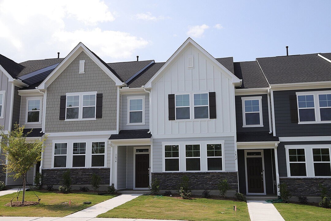 1634 Singing Bird Trl in Wake Forest, NC - Building Photo