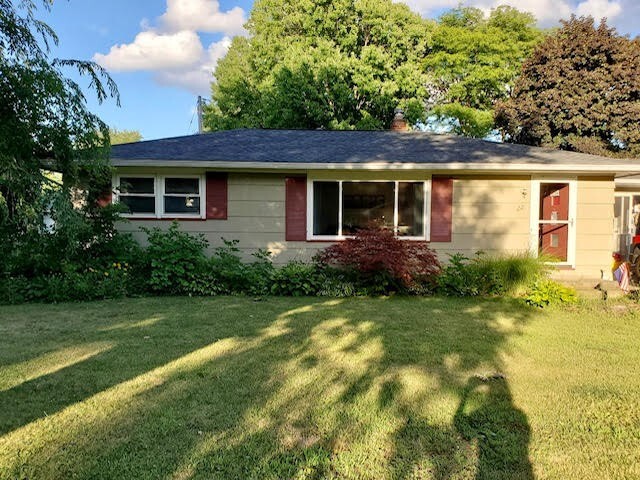 property at 22 Fairview Ct