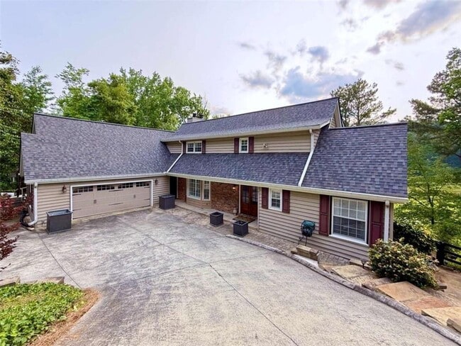 property at 8710 Mt Rushmore Dr