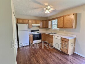 160 Mt Vernon Ln in Hurricane, WV - Building Photo - Building Photo