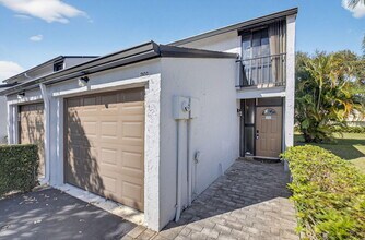 4761 NW 2nd Ave in Boca Raton, FL - Building Photo - Building Photo