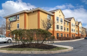 Furnished Studio-Philadelphia - Horsham -  in Horsham, PA - Foto de edificio - Building Photo