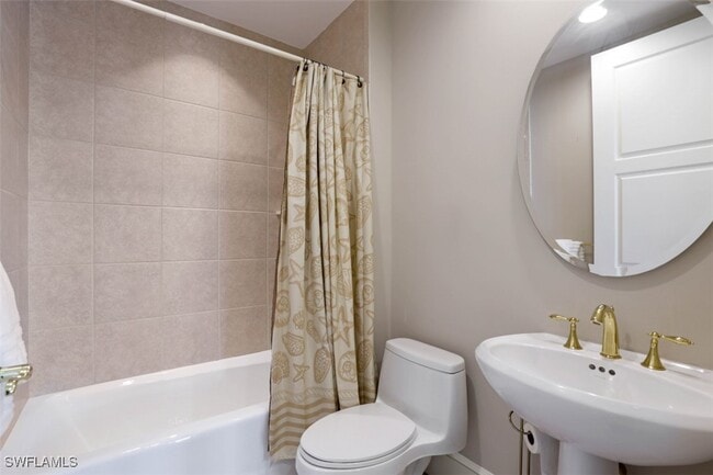 property at 900 5th Ave S