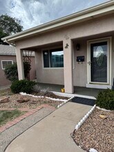 11309 Snow Heights Blvd NE in Albuquerque, NM - Building Photo - Building Photo