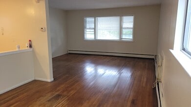 110 Boylan St, Unit 110 Boylan St #1 in Newark, NJ - Building Photo - Building Photo