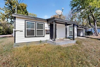 631 W Baker St in Denison, TX - Building Photo - Building Photo