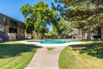 4884 S Highland Cir in Holladay, UT - Building Photo - Building Photo