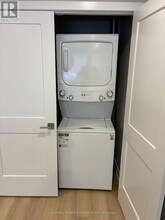 1263 Highgate Rd in Ottawa, ON - Building Photo - Building Photo