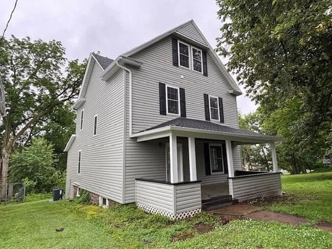 property at 1021 Louisa St