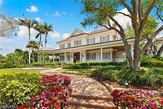 2325 Lantern Ln in Naples, FL - Building Photo - Building Photo