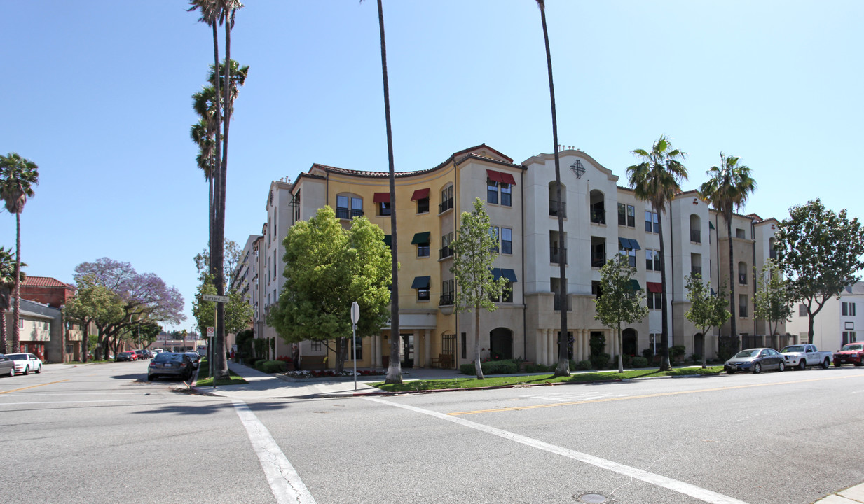 Heritage Park at Glendale in Glendale, CA - Building Photo