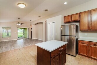 9464 Southern Charm Cir in Brooksville, FL - Building Photo - Building Photo