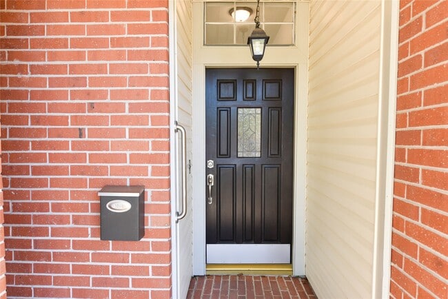 8558 Laurel Trails Dr in Houston, TX - Building Photo - Building Photo