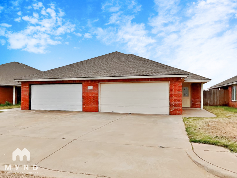 516 N Brentwood Ave in Lubbock, TX - Building Photo