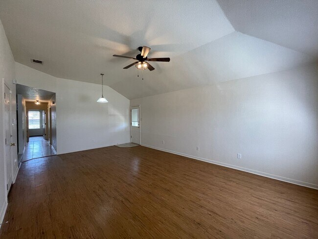2801 Edgefield St in Killeen, TX - Building Photo - Building Photo