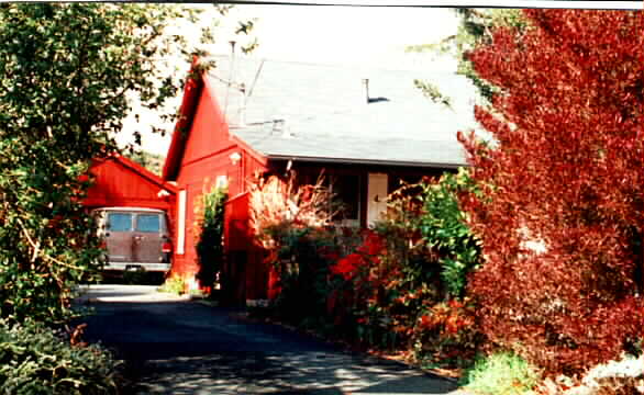 660-662 Cambridge Ave in Menlo Park, CA - Building Photo - Building Photo