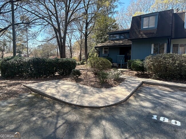 180 Woodstone Dr in Athens, GA - Building Photo - Building Photo