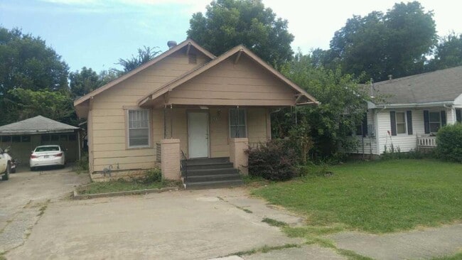 1217 E Main St in Shawnee, OK - Building Photo - Building Photo
