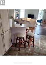 630 Drury Ln in Burlington, ON - Building Photo - Building Photo