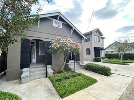 6333 S Johnson St in New Orleans, LA - Building Photo