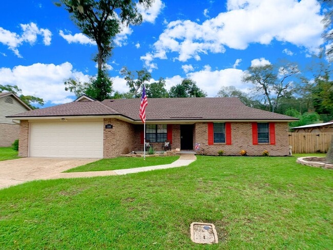 property at 3149 Lakeside Villa Rd