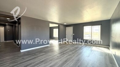 13832 Old Mill Ln in Victorville, CA - Building Photo - Building Photo