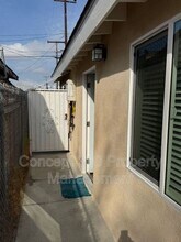 931 S Tajauta Ave in Compton, CA - Building Photo - Building Photo