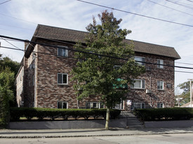 293 Willard St Apartments