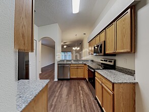 4334 Country Hills Blvd in Plant City, FL - Building Photo - Building Photo