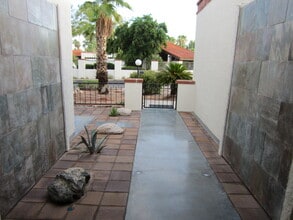 859 W Palma de Coco in Tucson, AZ - Building Photo - Building Photo