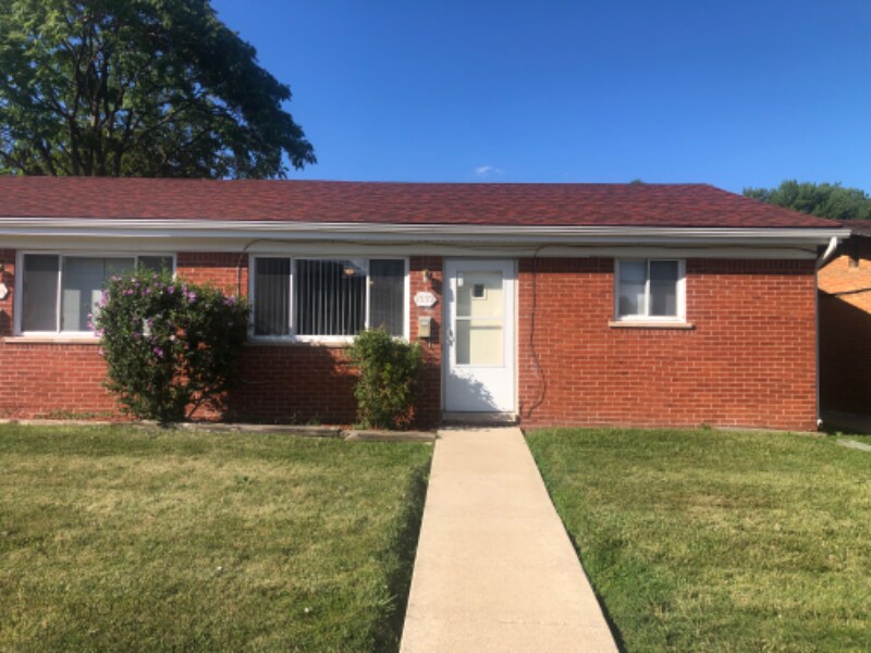1552 Hanover St in Lincoln Park, MI - Building Photo