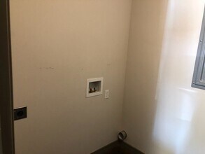 56 W Center St in Dover, AR - Building Photo - Building Photo