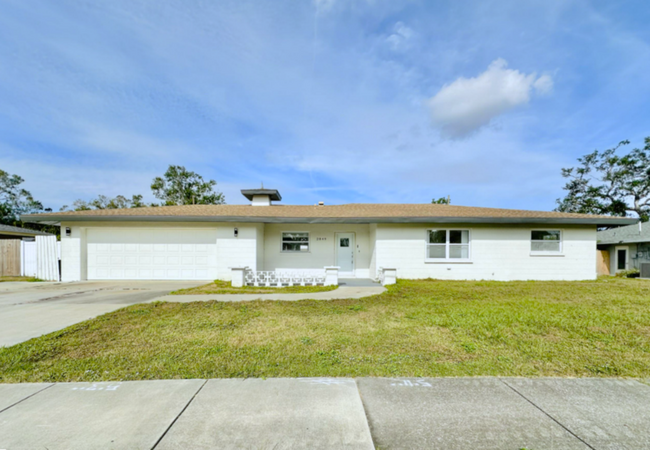 2849 Webber St in Sarasota, FL - Foto de edificio - Building Photo