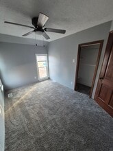 302 Maple St in Friend, NE - Foto de edificio - Building Photo