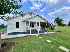 9711 Thaxton Rd in Austin, TX - Building Photo - Building Photo