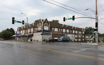 2702-2706 Troost Ave in Kansas City, MO - Building Photo - Building Photo