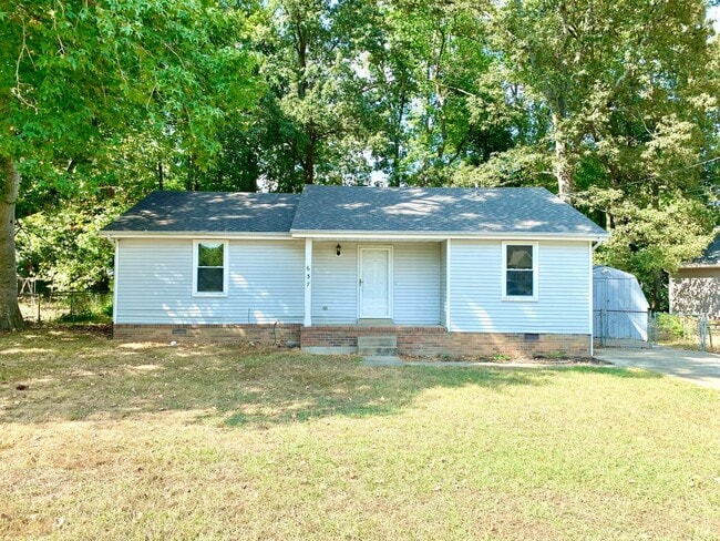 property at 637 Miles Ct