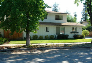 5089 Lapa Dr Apartments