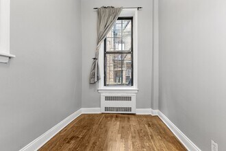 120 E 83rd St in New York, NY - Building Photo - Building Photo