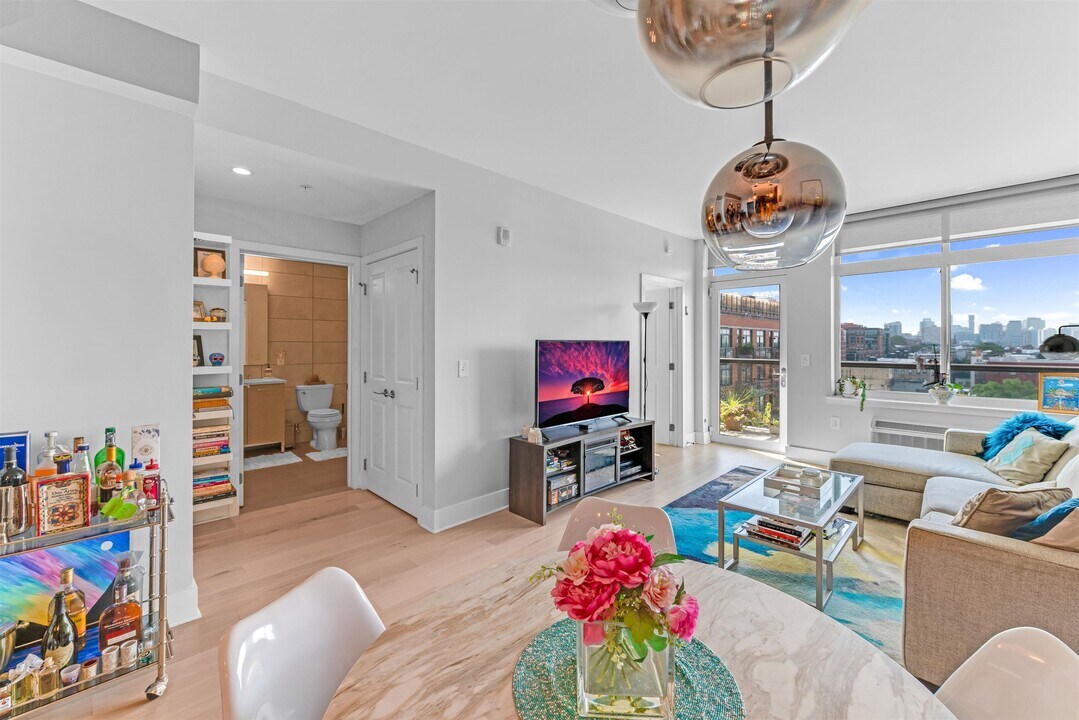 1400 Hudson St in Hoboken, NJ - Building Photo